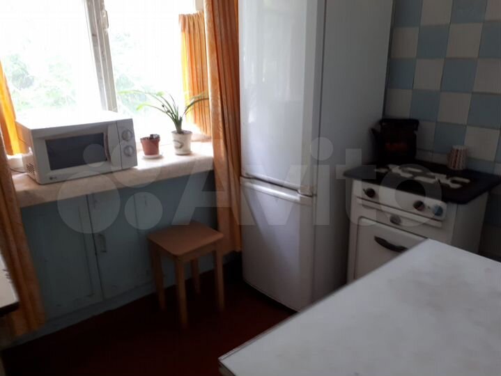 2-к. квартира, 42 м², 1/5 эт.