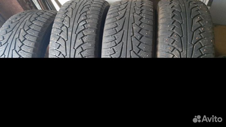 Nokian Tyres Hakkapeliitta 5 5.60/65 R17