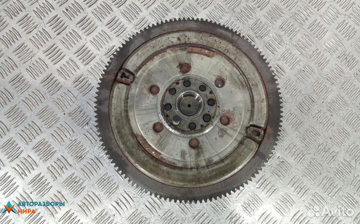 Маховик BMW 3 E90/E91/E92/E93 2009