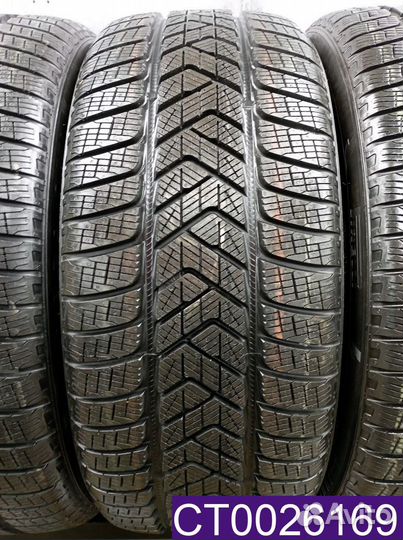 Pirelli Scorpion Winter 255/40 R21 и 295/35 R21 96T