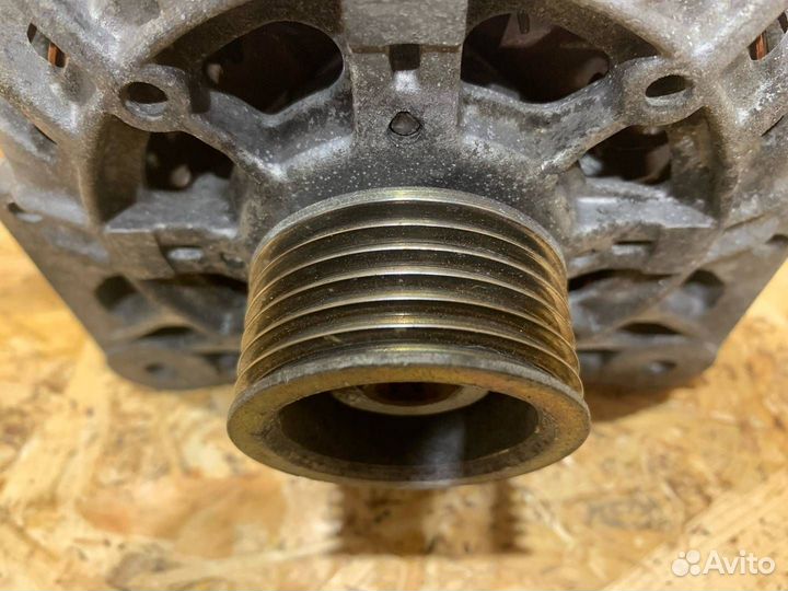 Генератор Renault Laguna 2 2005 SG9B053