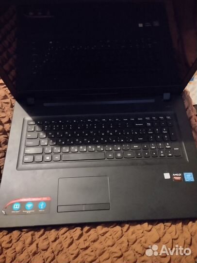 Lenovo ideapad 300-17ISK