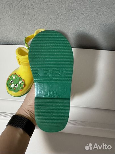 Резиновые сапоги