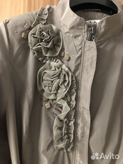 Ветровка женская 52 размер