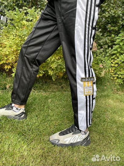 Спортивные штаны adidas adibreak