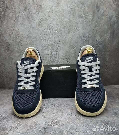 Стильные кроссовки Nike Air Force 1 Retro