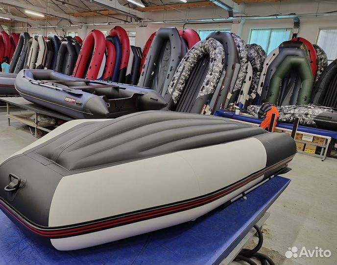 Лодка пвх Хантер 320 лка с чехлом для мотора