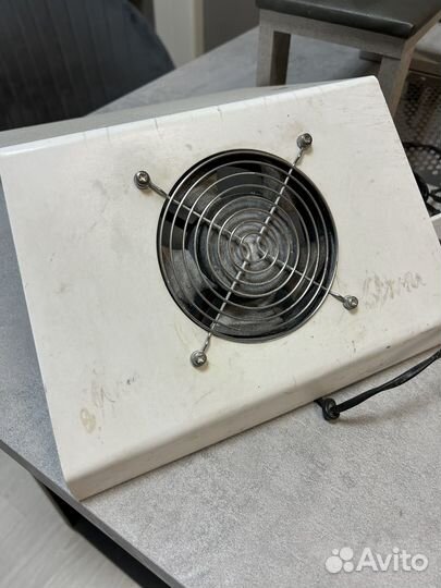 Пылесос для маникюра