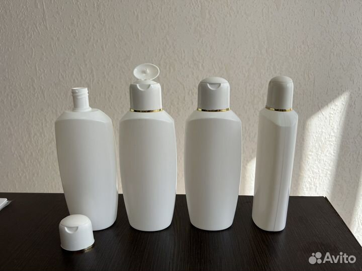 Пластиковые бутылки 0,3 л