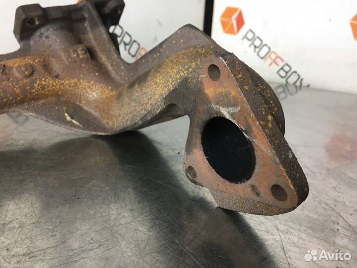 Коллектор выпускной Mercedes Vito W638 OM611 2.2