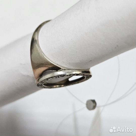 Серебряное кольцо