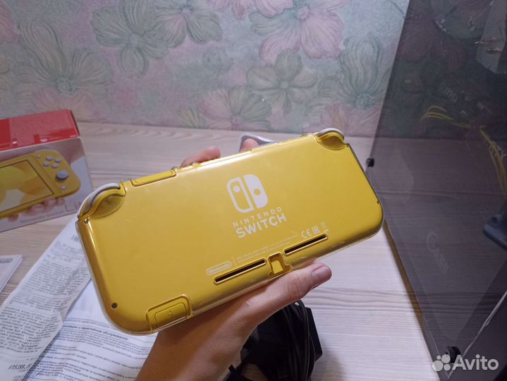 Nintendo switch lite + 128gb