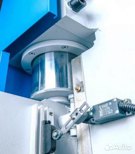 Листогибочный гидравлический пресс HBM 63/2624