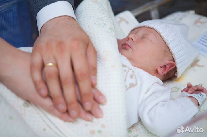 Фотограф видеооператор на выписку из роддома
