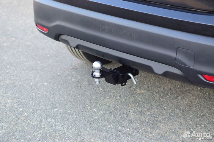 Фаркоп Nissan Qashqai с 2014 - съемный квадрат