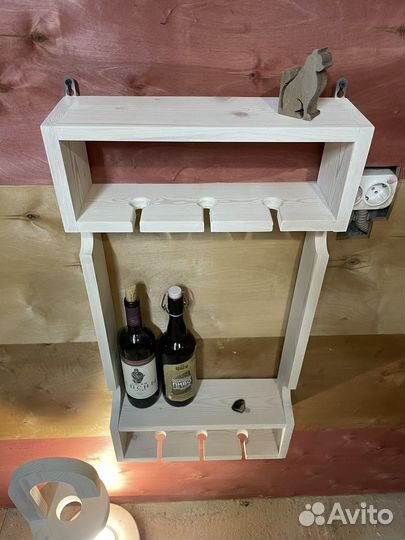 Винная полка навесная для бокалов и бутылок