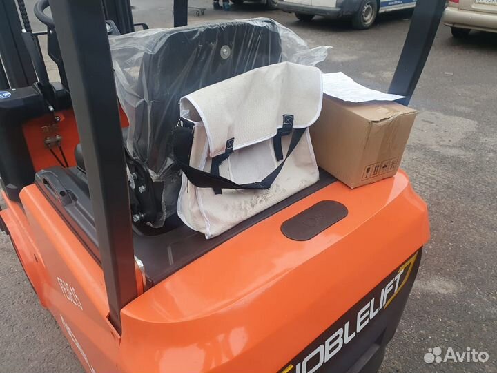 Вилочный погрузчик Noblelift FE3R12E, 2023