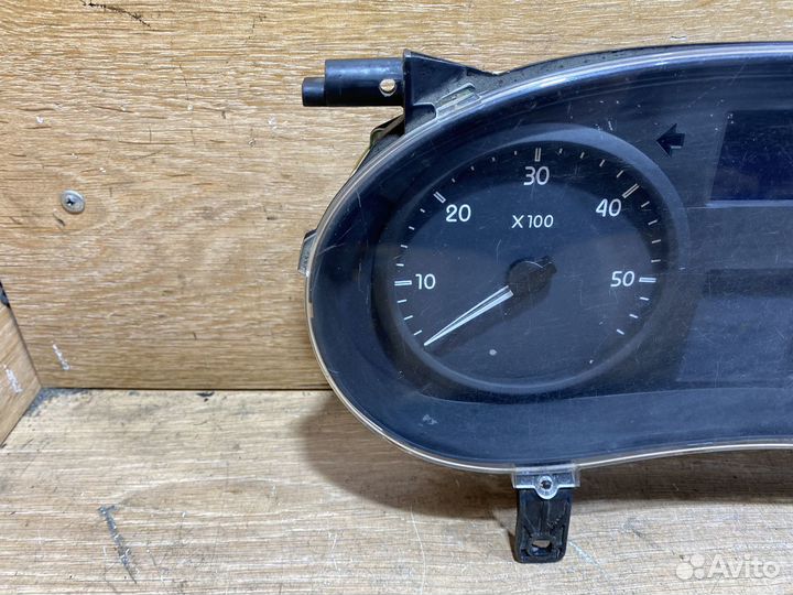 Панель приборов Renault Master 2 дизель 1121008