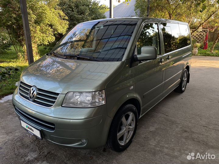 Volkswagen Multivan, 2003