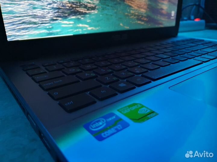 Игровой (i7/12) asus X550C