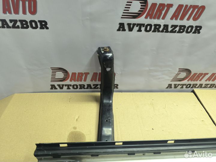 Подножка порога правая Mitsubishi Pajero Sport 3