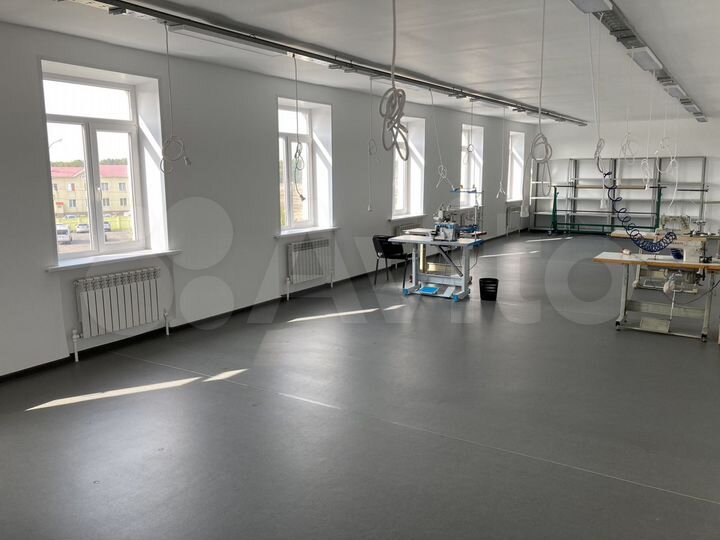 Производство, 220 м²