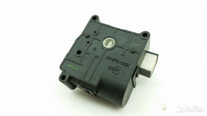Сервопривод заслонок печки Toyota Fielder NZE121