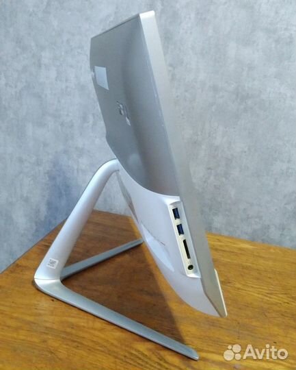 Моноблок Lenovo ideacentre 510-22ASR, цвет белый