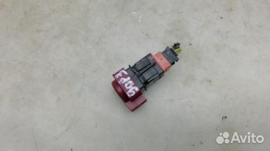 Кнопка аварийки citroen C4 1 (90P03I501)