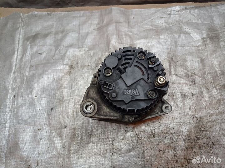 058907016E Генератор Volkswagen Passat 5