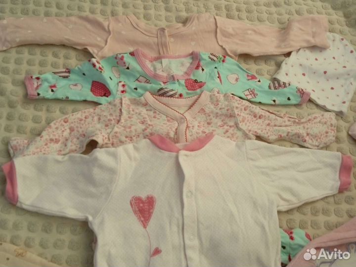 Одежда на девочку пакетом 0-3 мес