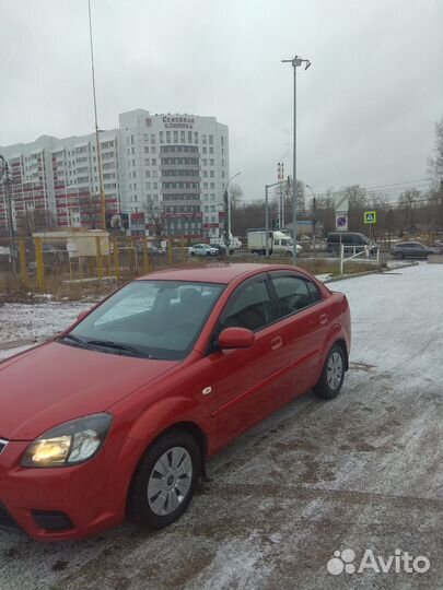 Kia Rio 1.4 МТ, 2010, 298 000 км