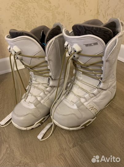 Сноубордические ботинки