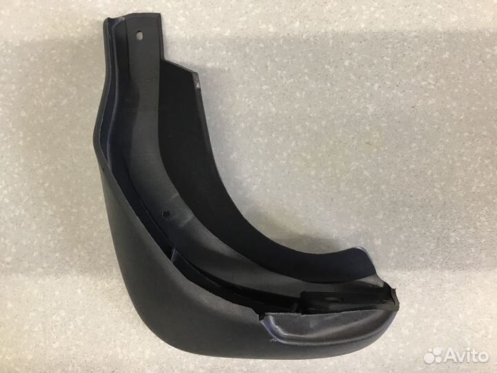 Брызговик задний левый Honda CR-V 2012-2017