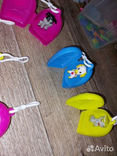 Игрушка домик брелок с животным