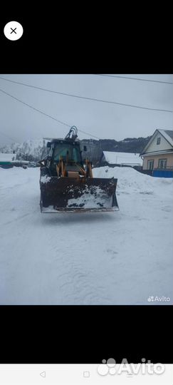 Экскаватор погрузчик и самосвал