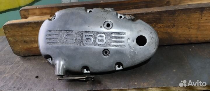 Левая крышка двигателя Ш 58 мопеда Рига