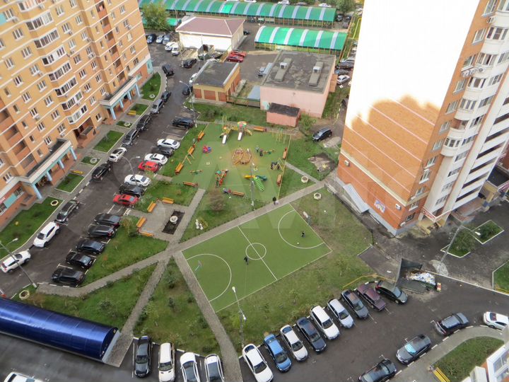 3-к. квартира, 92 м², 16/18 эт.