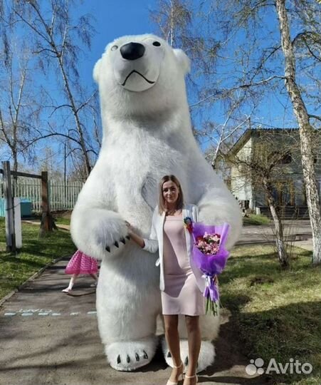 Большой белый мишка Умка