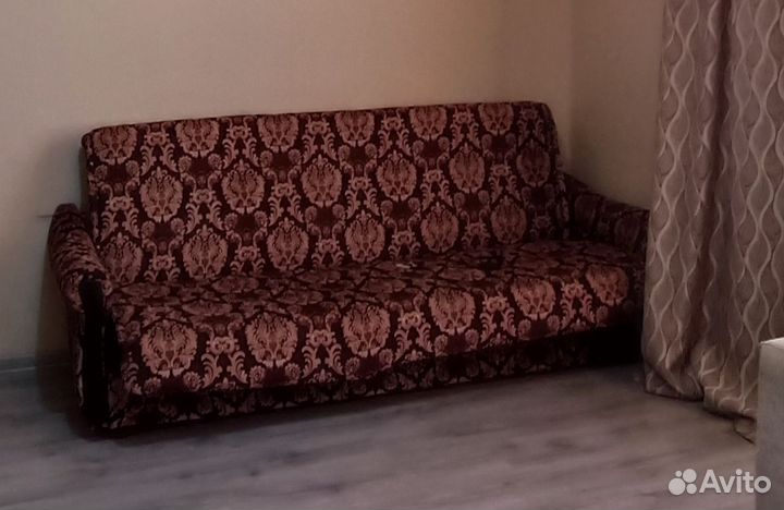 Диван книжка бу