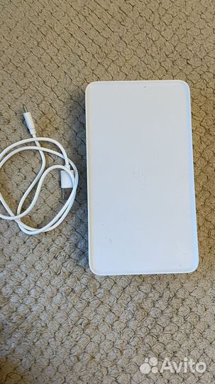 Xiaomi беспроводная зарядка с уф стерилизатором