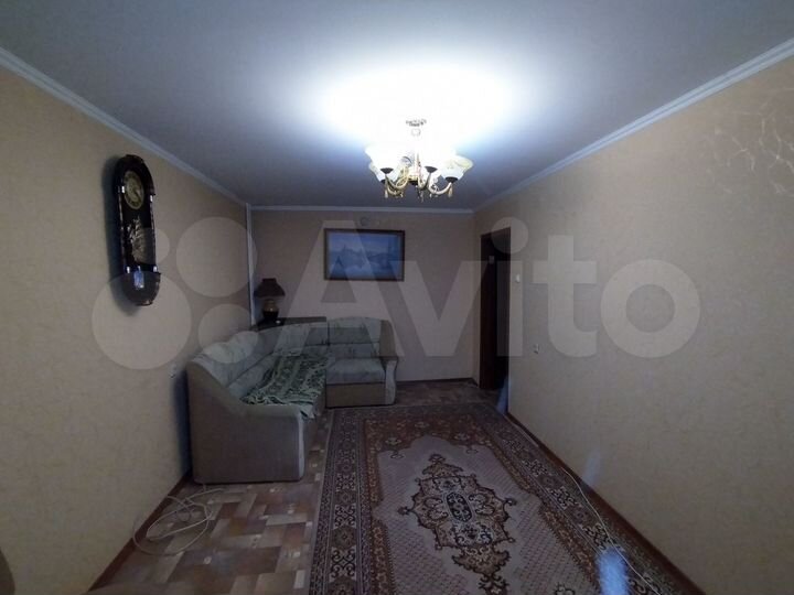 2-к. квартира, 58 м², 6/10 эт.