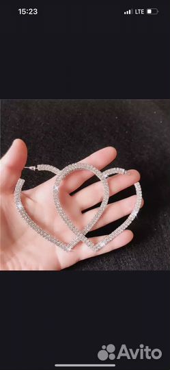 Серьги из страз новые