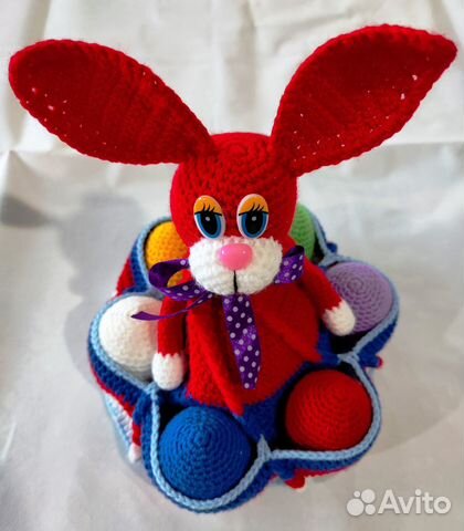 Кролик Пасхальный вязаный