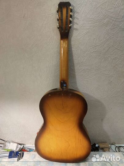 Ремонт акустических и классических гитар