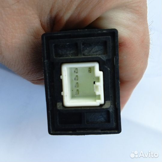 Блок иммобилайзер на Hyundai Tucson