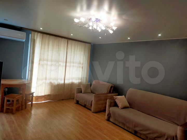 2-к. квартира, 56 м², 4/5 эт.