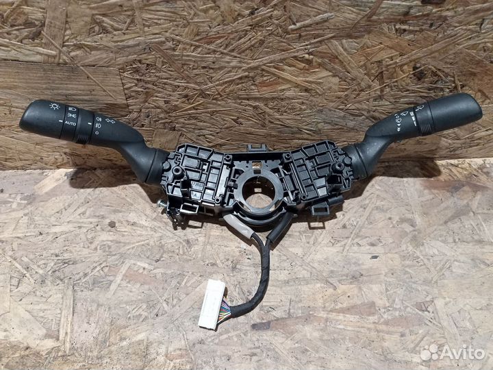 Рулевые переключатели toyota camry V70