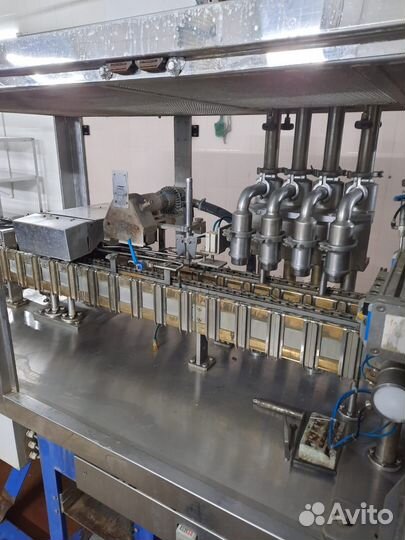 Автоматическая линия для розлива молока