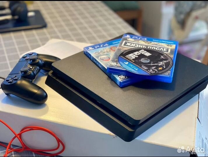 Sony PlayStation 4 Slim 1Tb